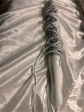 Beach wave s1 curling iron